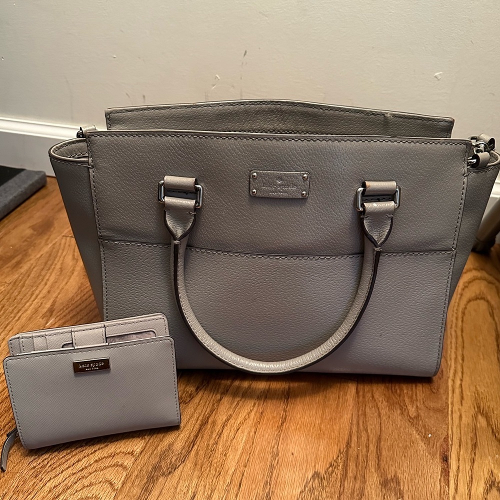 Mauve pink purse with matching wallet